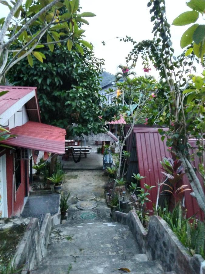Nazri Nipah Camp Pangkor Hotel Kampung Teluk Nipah Bagian luar foto